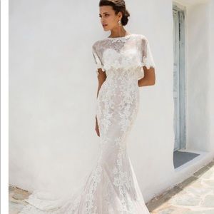 Justin Alexander style 8920. Size 16 (10/12)